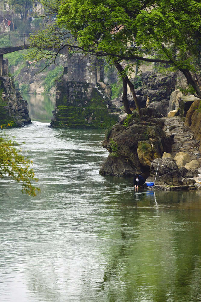 xingkong.com_大悟突降暴雨 消防紧急营救疏散群众160余人(图2) xingkong.com_大悟突降暴雨 消防紧急营救疏散群众160余人(图2)