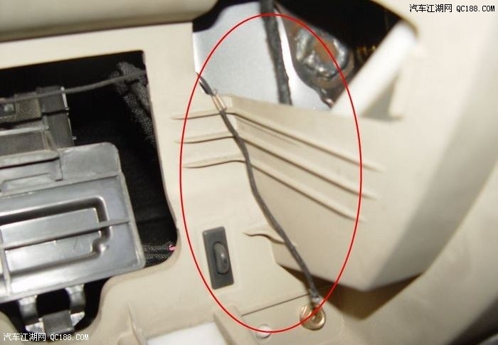 闹剧!中甲队主帅下课本人竟不知情 痛斥人为遭俱乐部拖欠‘xingkong.com’(图1) 闹剧!中甲队主帅下课本人竟不知情 痛斥人为遭俱乐部拖欠‘xingkong.com’(图1)