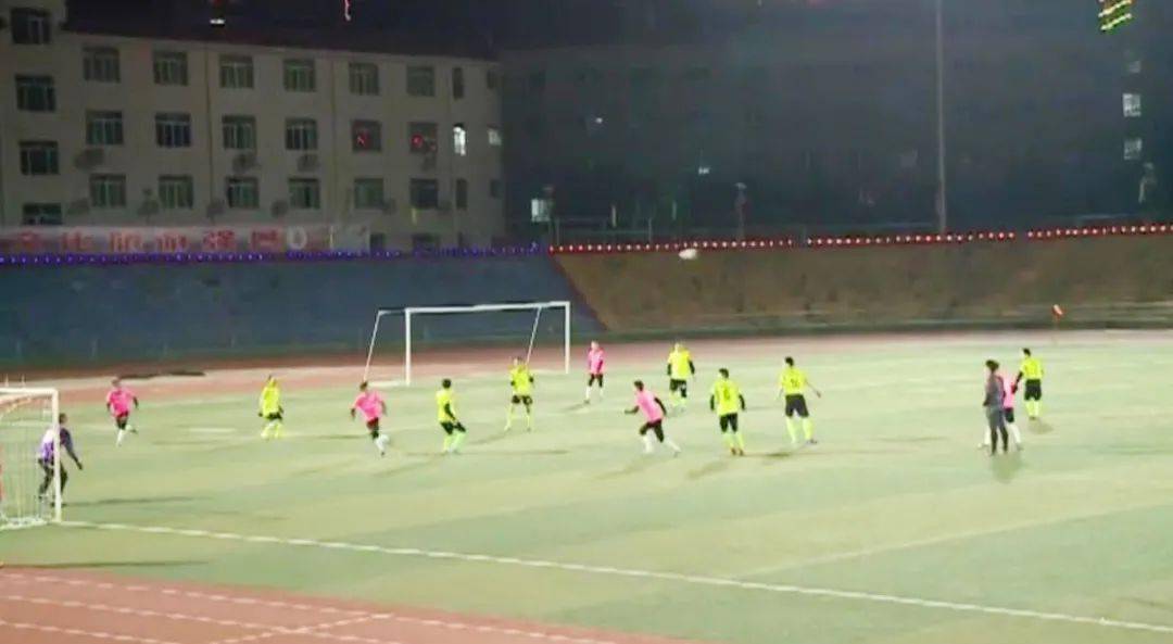 星空官网登录-
大埔2020年足球联赛闭幕!冠军是...(图3) 星空官网登录-
大埔2020年足球联赛闭幕!冠军是...(图3)